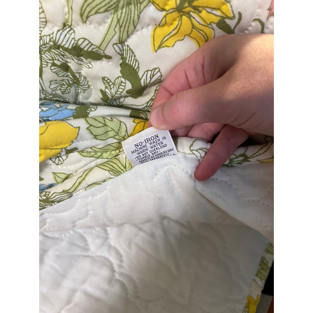 1970s Cannon Full Cotswold Floral Sunflower Cottage Coquette Quilted Bedspread - Picture 6 of 7